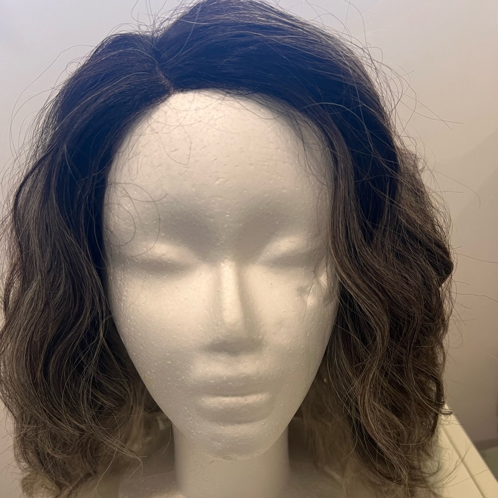 BESHE Wig